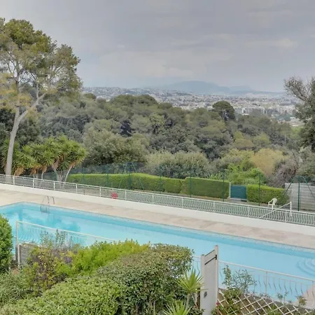 Air-conditioned House In With Swimming Pool And Tennis Court
